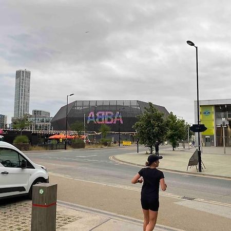 런던 Canal-Flat Near Stratford International Station 아파트 외부 사진